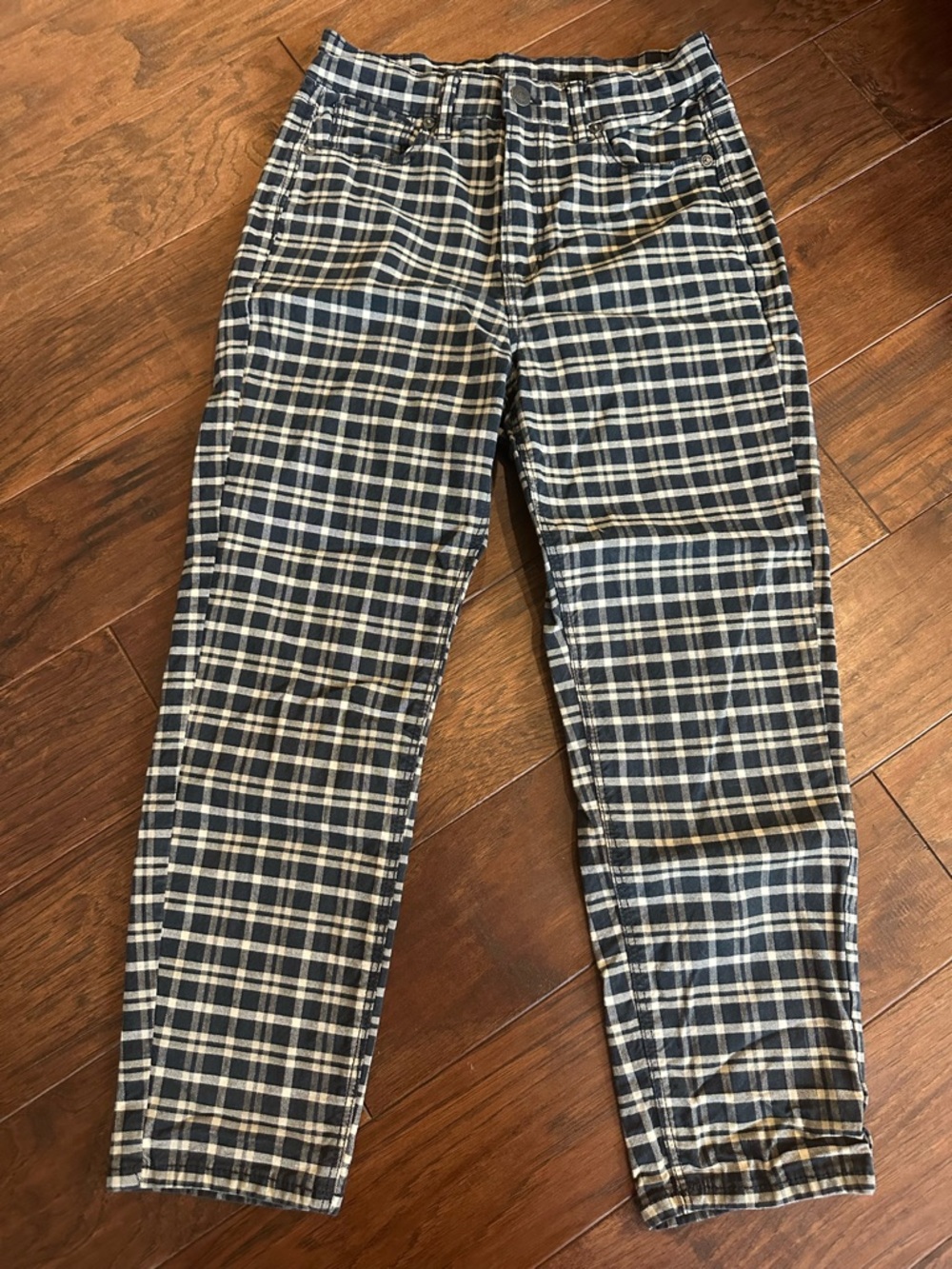 Plaid High-Waist Mom Jeans in Navy and Cream